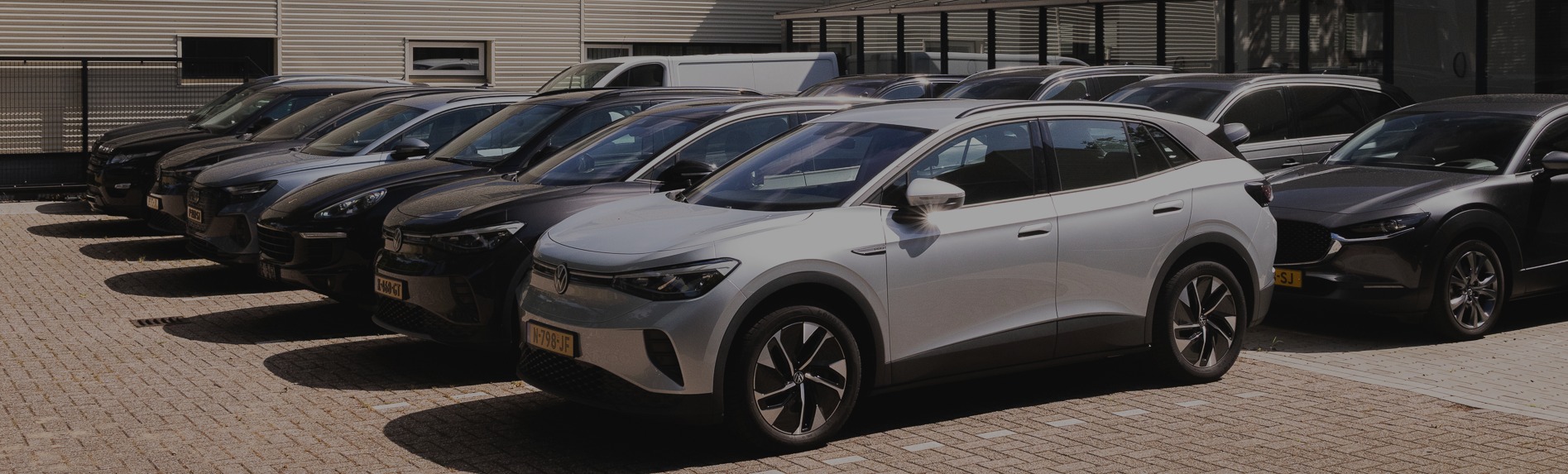 Header header_images_0_17829015861734739227.jpg Contact | B2B-CARS